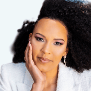 Dr. CarolLaine M. García